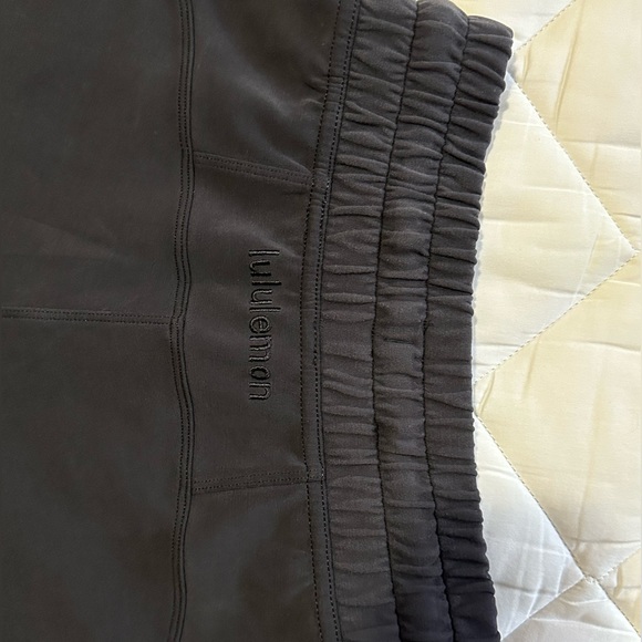 Lululemon Wide Leg Crop - Picture 6 of 7